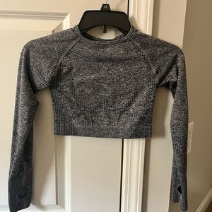 Women’s athletic crop top